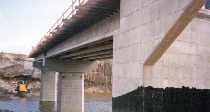 1990_Pont_St-Georges_Rivière_Linière_rte_204_0006_a-min