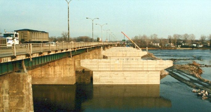 1991_Pont_Taschereau_-_Rivière_des_Outaouais_0013_a-min